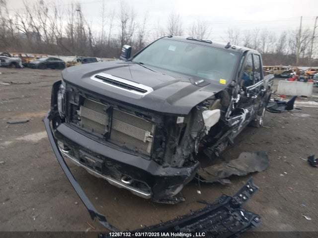 2GC4YREY3P1702793 Chevrolet l5p