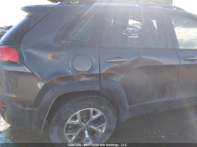 1C4PJMBS2FW742813 Jeep Cherokee Trailhawk