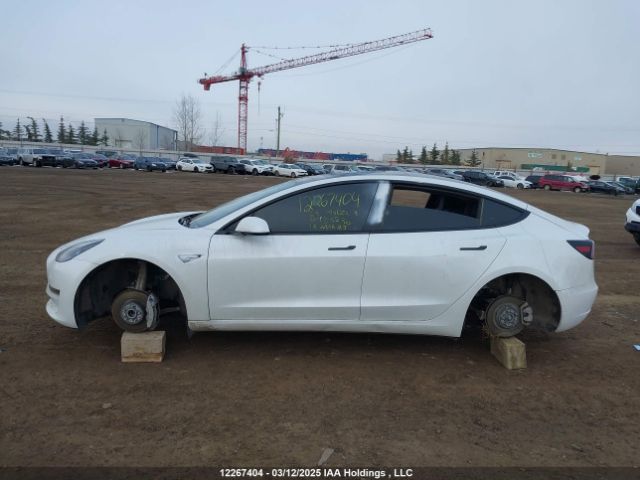 5YJ3E1EA4PF485230 Tesla MODEL 3