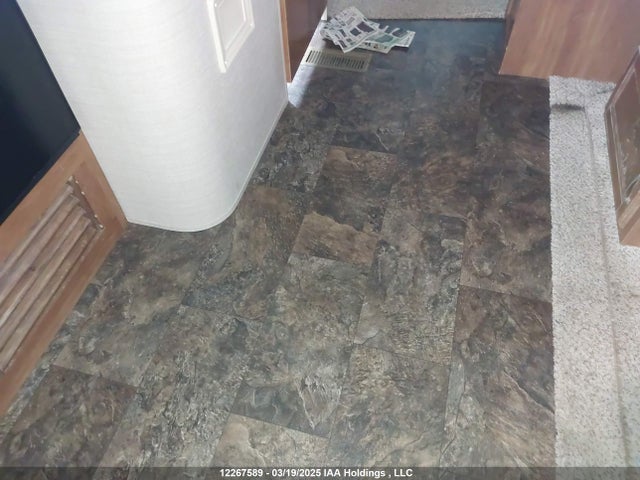 4YDT30320G3101224 Keystone Springdale