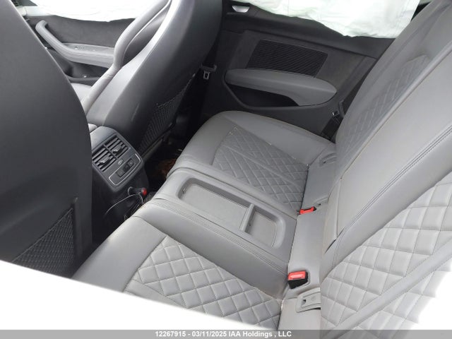 WAUR4AF57JA019500 Audi S5