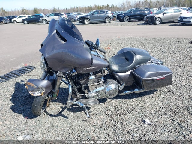 Harley-Davidson Flhx Street Glide 2014 5HD1KBMA8EB667673 Image 15