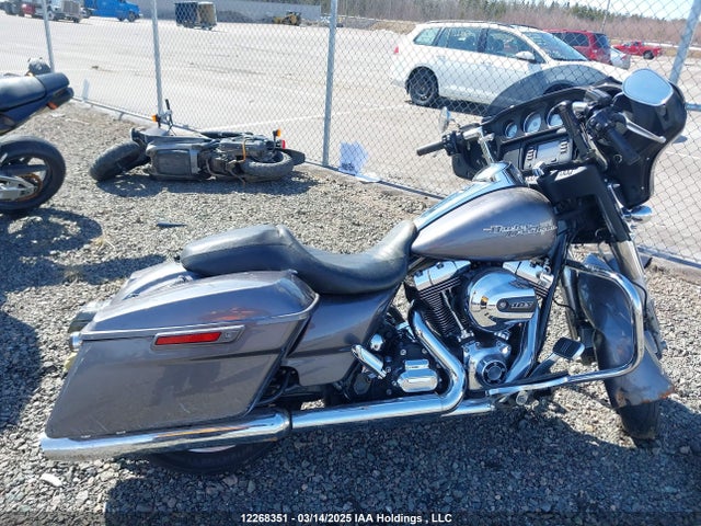 Harley-Davidson Flhx Street Glide 2014 5HD1KBMA8EB667673 Image 16