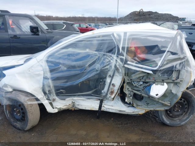 VNKKTUD36EA004641 Toyota Yaris
