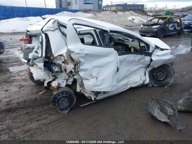 VNKKTUD36EA004641 Toyota Yaris