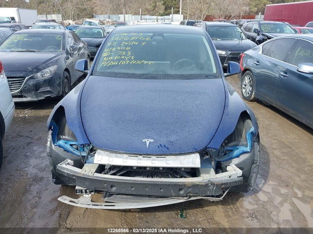 7SAYGDEE0NF412506 Tesla Model Y