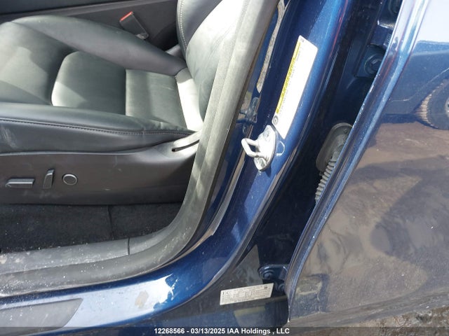 7SAYGDEE0NF412506 Tesla Model Y