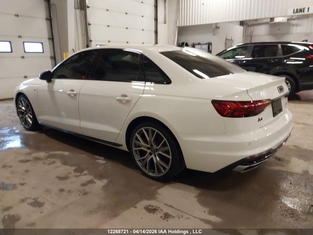 WAUEAAF44NN013960 Audi A4 Premium Plus 45