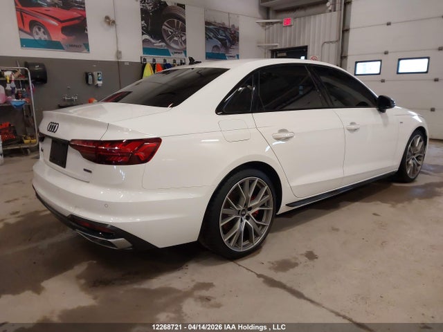 WAUEAAF44NN013960 Audi A4 Premium Plus 45