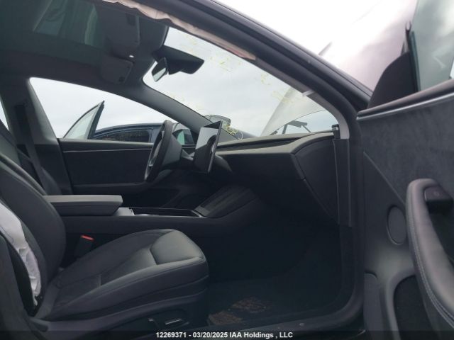 5YJ3E1EBXRF850988 Tesla MODEL 3
