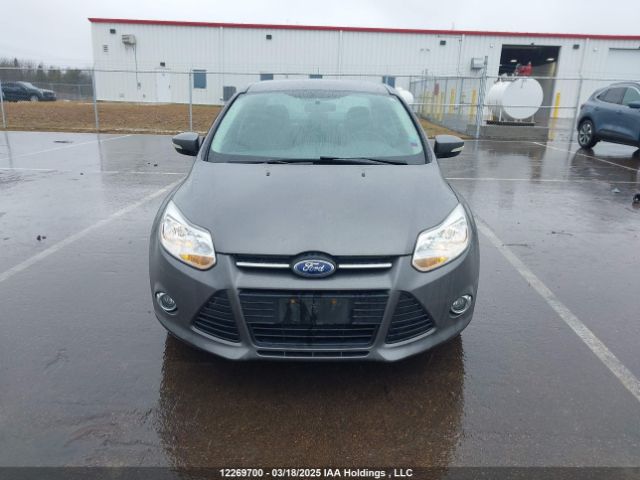1FADP3F25EL394632 Ford FOCUS SE