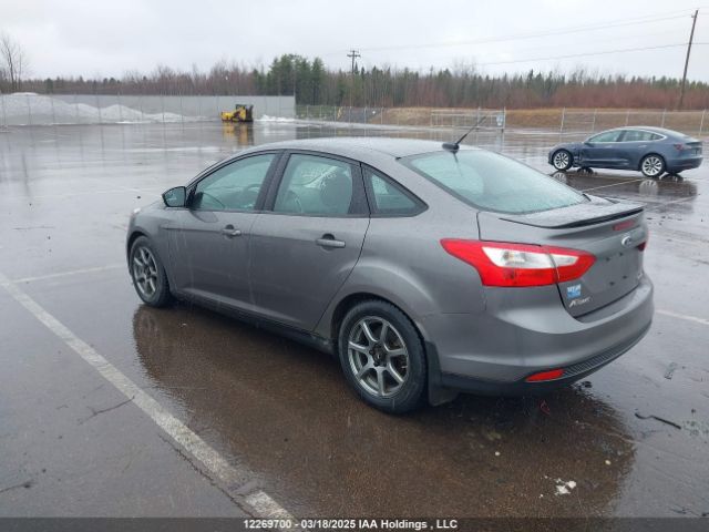 1FADP3F25EL394632 Ford FOCUS SE