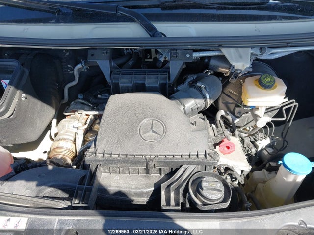 W1W4NBVY0RP718430 Mercedes-Benz om654