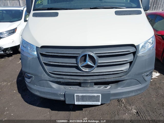 W1W4NBVY0RP718430 Mercedes-Benz om654