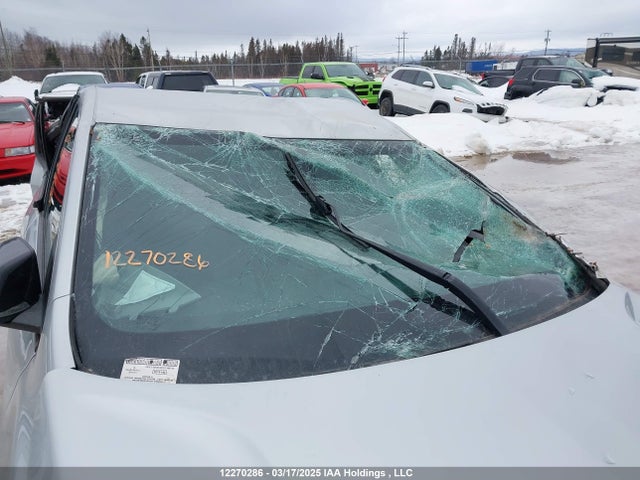 2GNAXVEX8K6262188 Chevrolet EQUINOX LT
