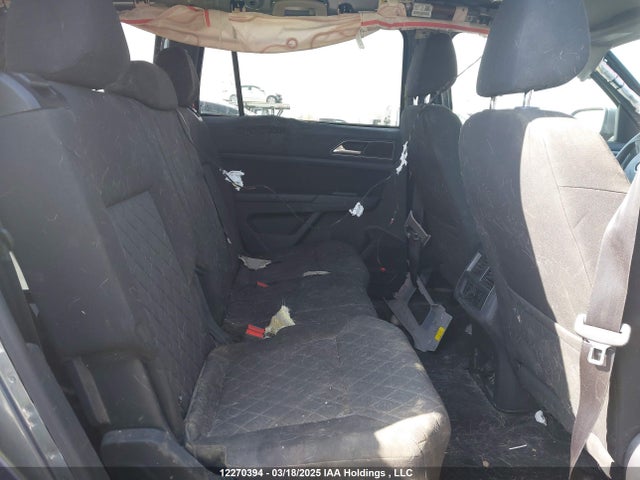 Volkswagen fsi 2018 1V2HR2CAXJC514252 Image 8