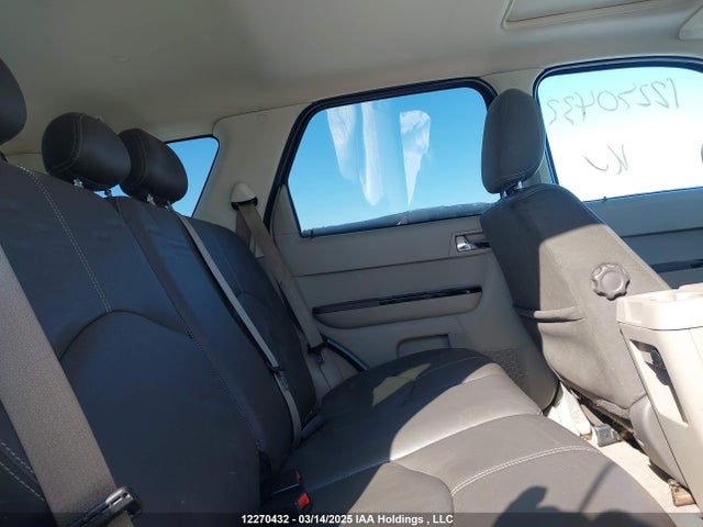 2008 Mazda Tribute S მანქანა იყიდება აუქციონზე, vin: 4F2CZ96108KM29243, აუქციონის ნომერი: 12270432