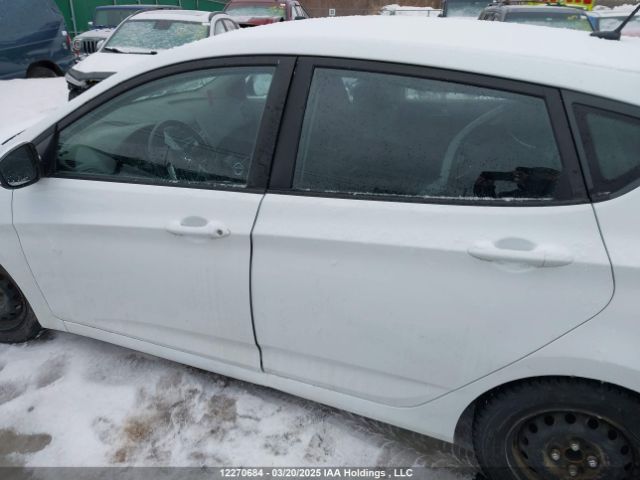 KMHCT5AE4HU339226 Hyundai ACCENT SE