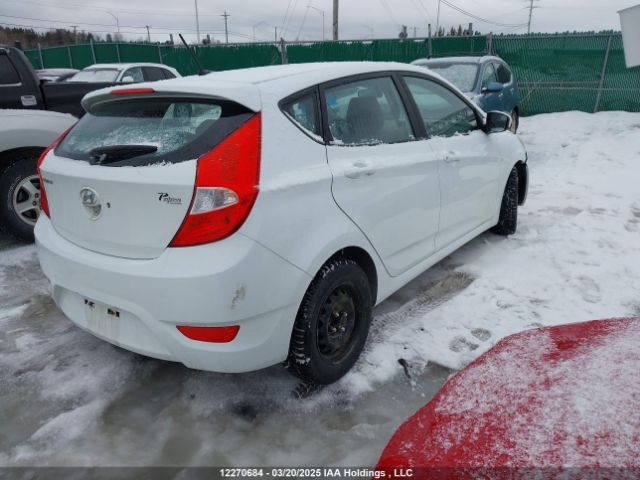 KMHCT5AE4HU339226 Hyundai ACCENT SE