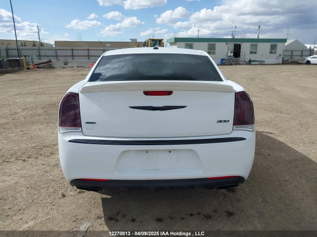 2C3CCARG2HH567185 Chrysler 2017
