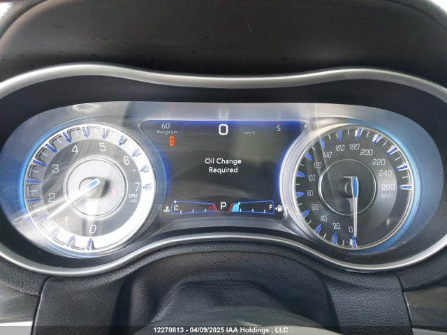 2C3CCARG2HH567185 Chrysler 2017