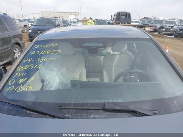 3MW89FF05R8E03121 BMW 330I