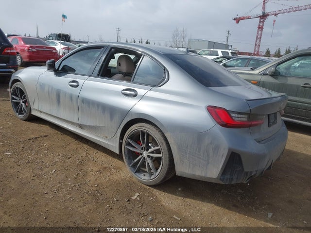 3MW89FF05R8E03121 BMW 330I