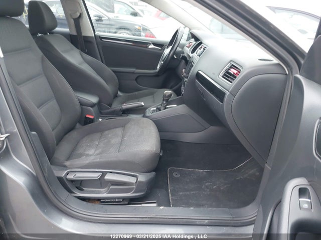 3VWD07AJ7FM308349 Volkswagen 1.8t