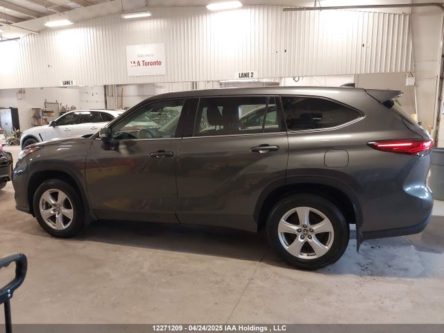 5TDBZRBH2NS562735 Toyota 2gr-fks