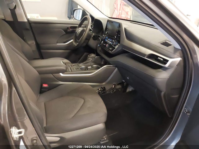 5TDBZRBH2NS562735 Toyota 2gr-fks