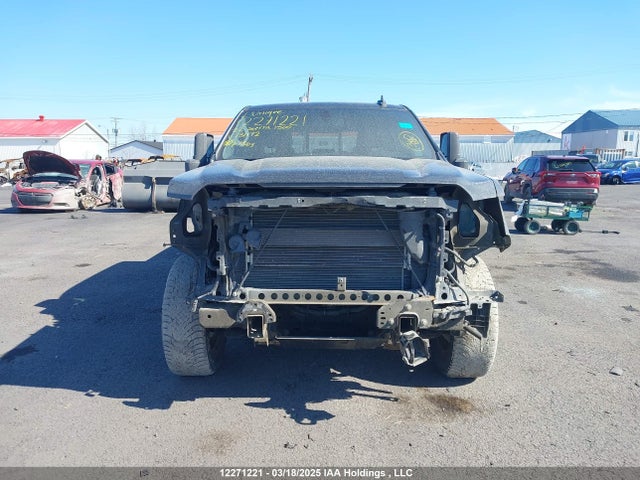 3GTU9CED3NG131172 GMC l84