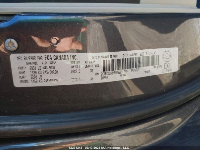 2C4RC1GG0HR846265 Chrysler 2017