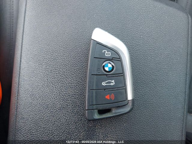 3MW5R7J05M8B65909 BMW 330XI