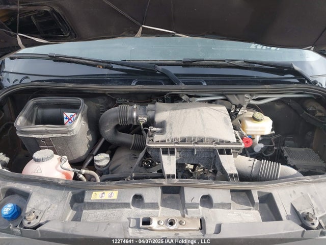 W1Y4ECVY6NP486715 Mercedes-Benz om642