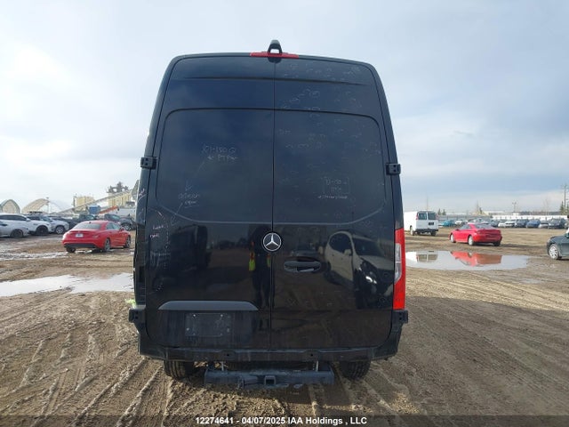 W1Y4ECVY6NP486715 Mercedes-Benz om642