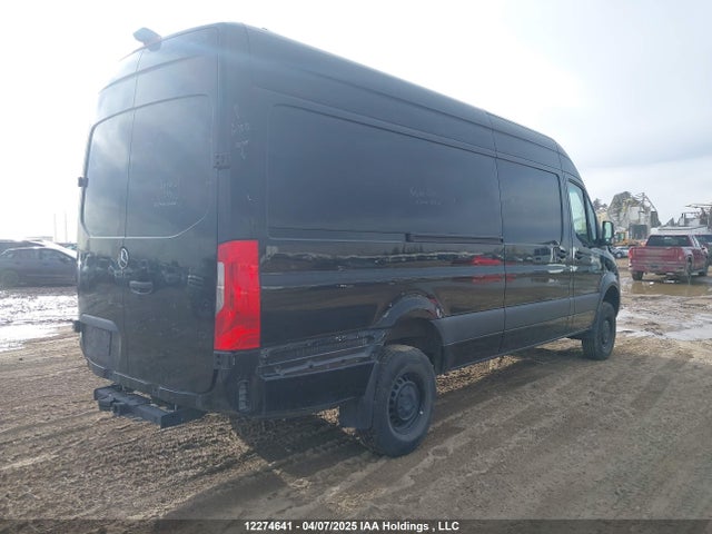 W1Y4ECVY6NP486715 Mercedes-Benz om642
