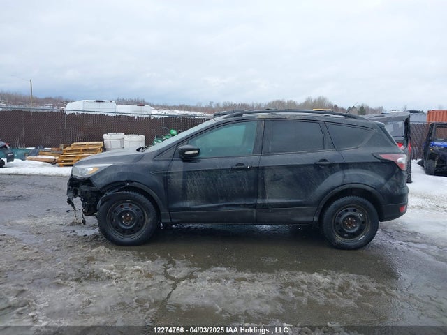 Ford Escape 2017 1FMCU9J92HUD97519 Image 14