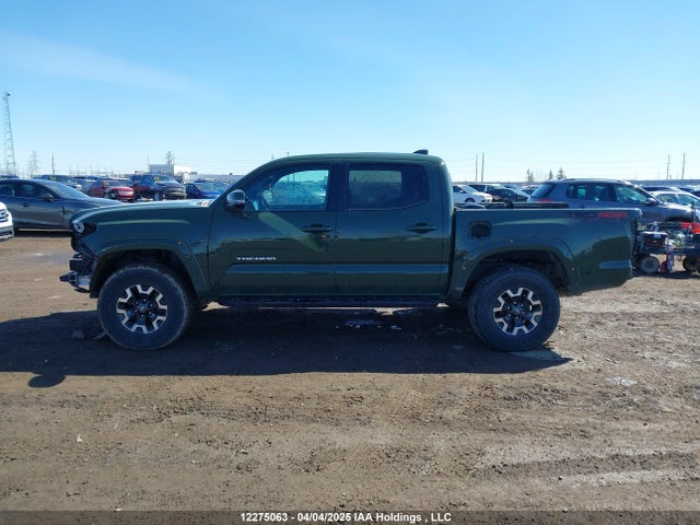3TYCZ5ANXNT096786 Toyota Tacoma Double Cab/sr/sr5/trd Sport/trd Off Road/trd Pro