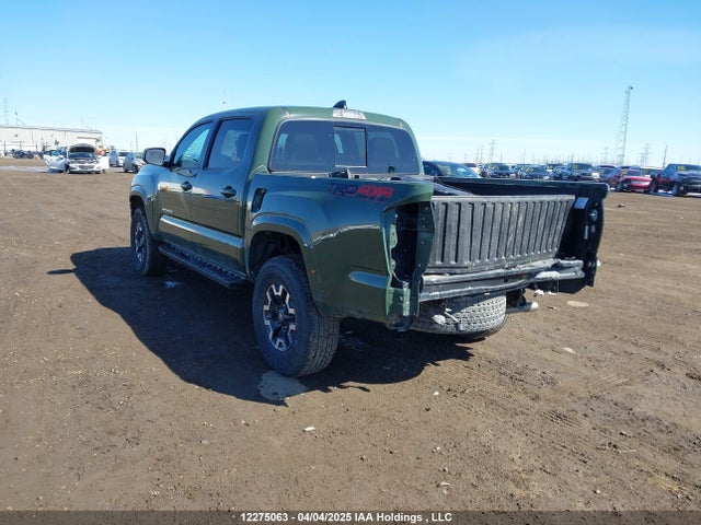 3TYCZ5ANXNT096786 Toyota Tacoma Double Cab/sr/sr5/trd Sport/trd Off Road/trd Pro