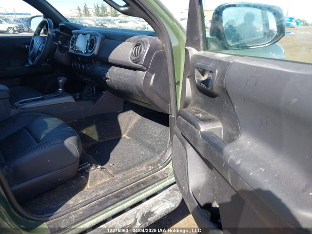 3TYCZ5ANXNT096786 Toyota Tacoma Double Cab/sr/sr5/trd Sport/trd Off Road/trd Pro