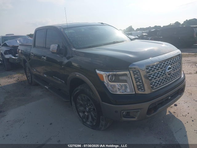 1N6AA1E50JN524603 Nissan 2018