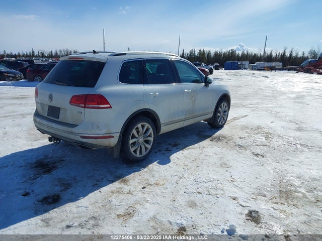 WVGEP9BP2GD006963 Volkswagen Touareg
