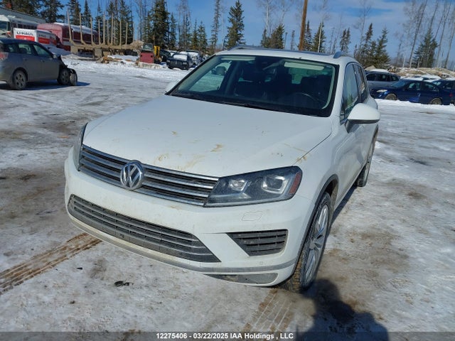 WVGEP9BP2GD006963 Volkswagen Touareg