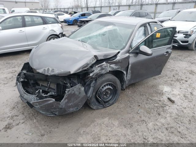4T1BF1FK2HU323732 Toyota CAMRY LE