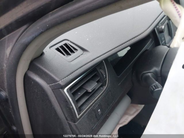 4T1BF1FK2HU323732 Toyota CAMRY LE