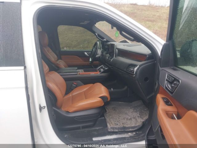 5LMJJ3LT0LEL17754 Lincoln Navigator