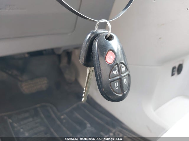 Продажа на аукционе авто 2014 Toyota Sienna, vin: 5TDJK3DC7ES072578, номер лота: 12276633