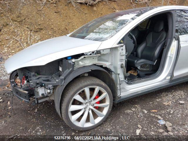 5YJXCAE43GFS02611 Tesla MODEL X