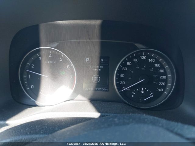 KMHD84LF0HU110600 Hyundai Elantra
