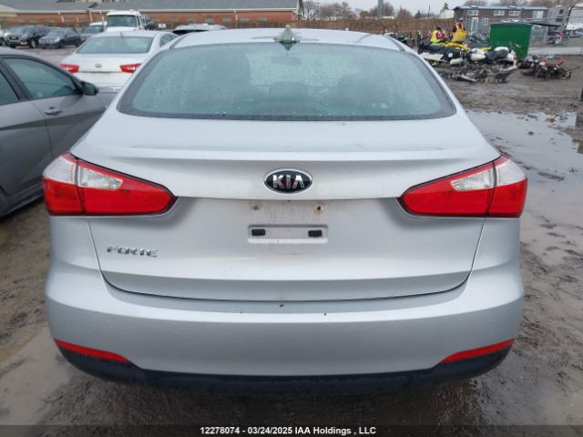 KNAFX4A60G5525151 KIA FORTE LX